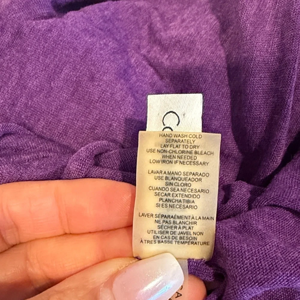 Calvin Klein Purple scarf great condition super soft